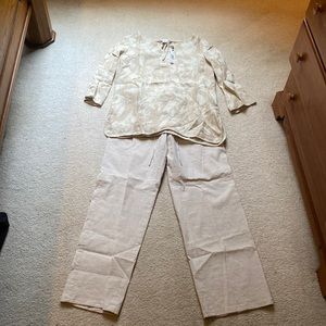 Company Ellen Tracy top and bottom set